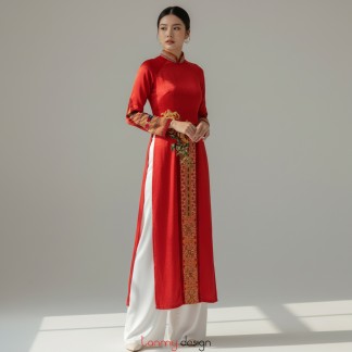 Áo dài đũi phối thổ cẩm, thêu đắp đỏ